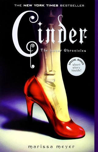 Cinder : Book One of the Lunar Chronicles - Thryft