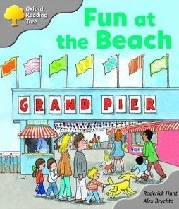 Oxford Reading Tree: Stage 1: First Words: Fun at the Beach