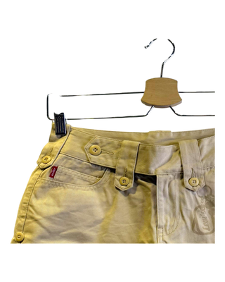Levis