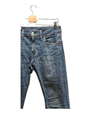 Levi's