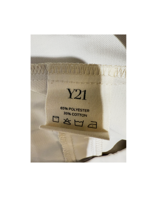 Yacht 21