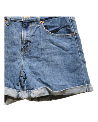 Levi's