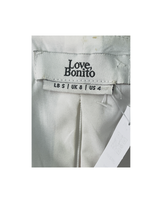 Love, Bonito