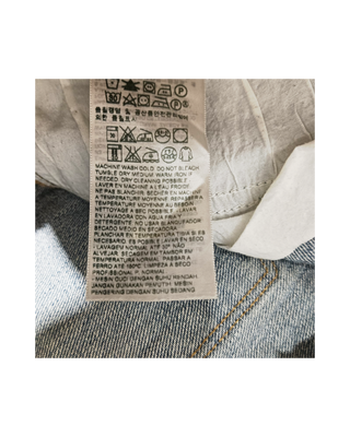 Levi's