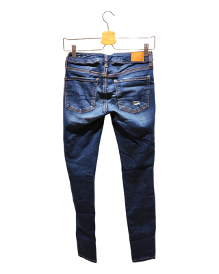 American Eagle Outfitters
