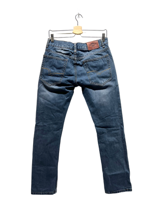 Lee Cooper