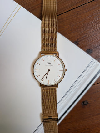 Daniel Wellington Quartz Rose Gold Round Mesh Strap Watch