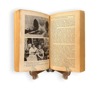 The Priest of Love: A Life of D. H. Lawrence - Thryft